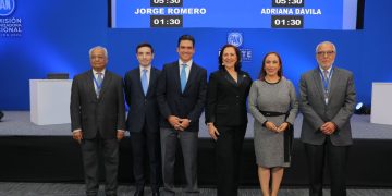 Se llevó a cabo el debate entre los contendientes a la dirigencia del PAN