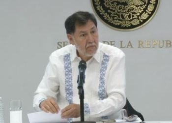 Amaga Fernández Noroña que Senado podría no aceptar renuncias anticipadas de ministros de la corte