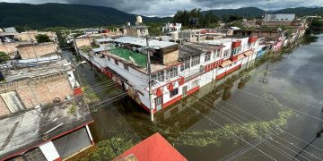Abandona Gobierno de Guerrero a Tixtla: municipio cumple 13 días bajo el agua