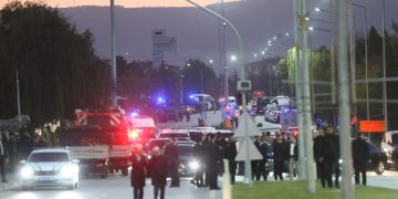 Turquía responde a atentado en Ankara atacando 32 objetivos en Siria e Irak