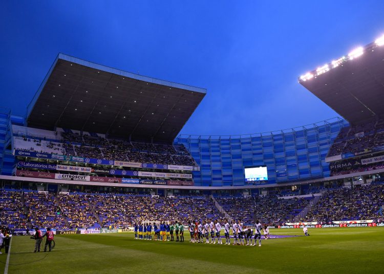 Protocolo during the 17th round match between Puebla and America as part of the Torneo Clausura 2024 Liga BBVA MX at Cuauhtemoc Stadium on April 26, 2024 in Puebla, Mexico.