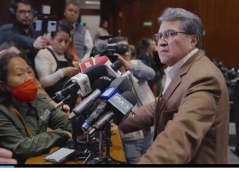 Ricardo Monreal e Higinio Martínez se confrontan por matanzas