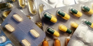 Por mal uso de fármacos, la inmunidad de las bacterias a las medicinas aumentó en México  