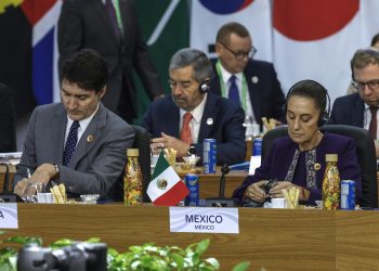 Sheinbaum propone destinar el 1% del gasto militar de los países para programa de reforestación