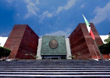 Cámara de Diputados recibe iniciativa de Claudia Sheinbaum, que crea y transforma secretarías de Estado