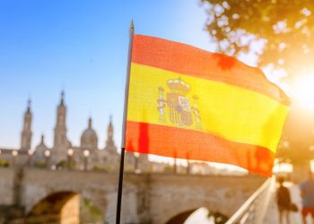 Embajadas de EU, España e Italia cierran en Kiev ante posible ataque ruso