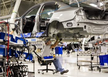 México crea 138 mil empleos formales en octubre y acumula más de 594 mil en el año