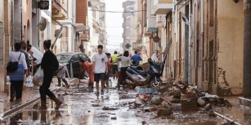 Autoridades elevan a 222 el número de muertos por las lluvias torrenciales en España