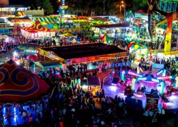 Segunda advertencia: Narcomantas exigen cancelar el Palenque de la Feria Ganadera en Culiacán