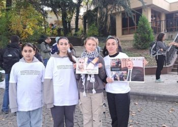 Greta Thunberg protesta contra Azerbaiyán como sede de la COP29