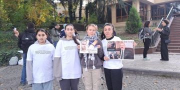 Greta Thunberg protesta contra Azerbaiyán como sede de la COP29