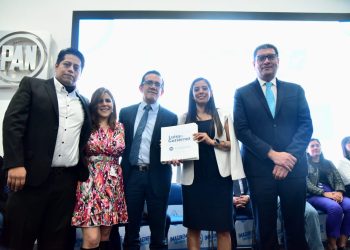 Formaliza Luisa Gutiérrez Ureña su registro para dirigir al PAN Ciudad de México