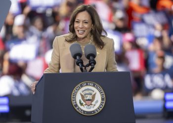 Kamala Harris convendría más para México, coinciden ciudadanos entrevistados por Enfoque Noticias