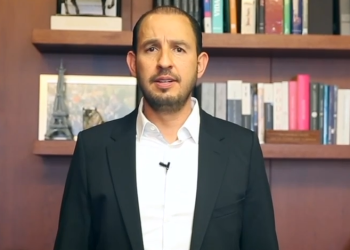 Exige Marko Cortés a Sheinbaum respeto y rechazó ser un traidor