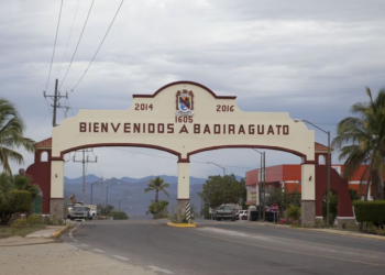 Cinco personas quedan atrapadas tras el derrumbe de una mina en Sinaloa