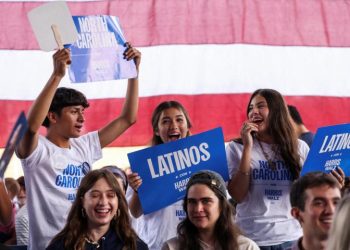 ¿Qué peso tendrá el voto latino en las elecciones de EU? Un especialista nos explica