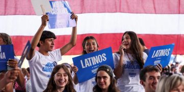 ¿Qué peso tendrá el voto latino en las elecciones de EU? Un especialista nos explica