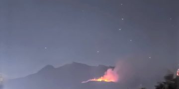 Cierran acceso a parque Izta-Popo por incendio forestal