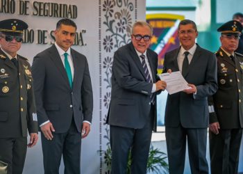 Asume el cargo Óscar Rentería Schazarino, nuevo secretario de seguridad en Sinaloa