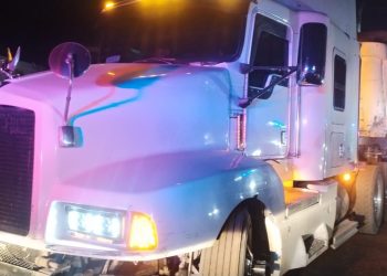 Trailero arrolló a mujer policía en Ecatepec