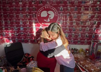 Sonora: Colectivo Madres Buscadoras celebran posada con hijos de desaparecidos