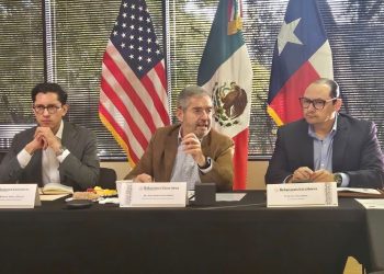Juan Ramón de la Fuente inicia reuniones con cónsules en Texas
