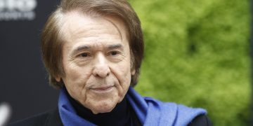 Raphael padece un linfoma cerebral; cancela participación en el VL2025