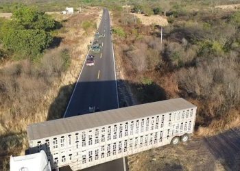 Sinaloa entre narcomantas, ejecutados y bloqueos