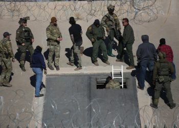 Hallan túnel clandestino en el río Bravo para cruzar migrantes y droga