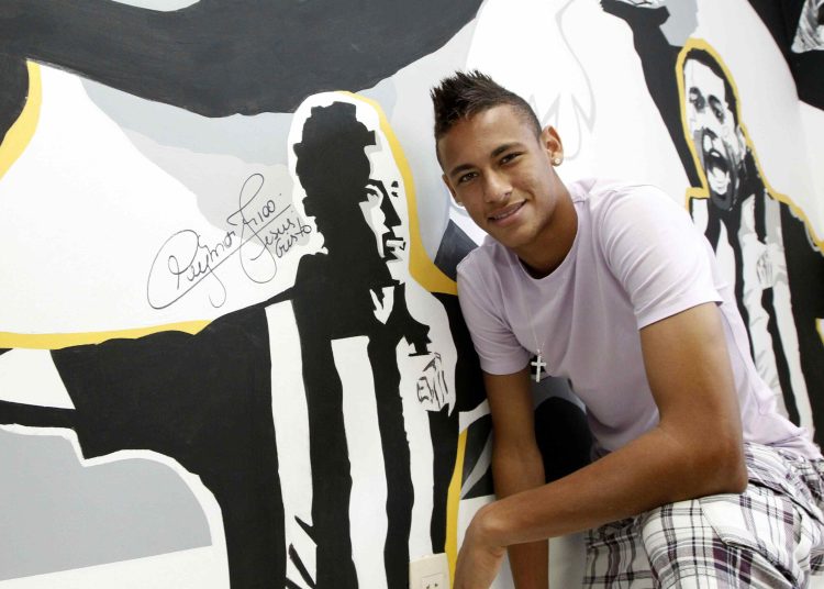 FUTBOL INTERNACIONAL
ESTRELLAS DEL MUNDO 2012
NAYMAR, DEL SANTOS DE BRASIL
Photo of soccer star Naymar, of the brazilian Santos./Foto de la estrella de futbol Neymar, del Santos brasileno. 09 March 2012. MEXSPORT/BACKPAGE IMAGES