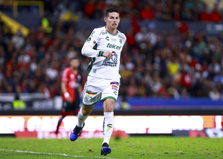 James Rodriguez of Leon during the 2nd round match between Atlas and Leon as part of the Liga BBVA MX, Torneo Clausura 2025 at Jalisco Stadium, on January 18, 2025 in Guadalajara, Jalisco, Mexico.