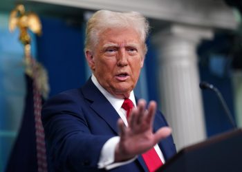 Trump promete cancelar los visados a estudiantes universitarios “simpatizantes de Hamás”