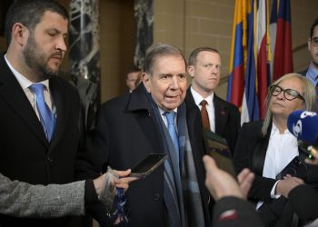 Edmundo González cancela agenda en EU tras el secuestro de su yerno