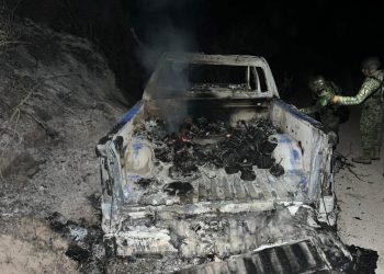 Fuerte agarrón en Escuinapa, Sinaloa deja 3 muertos y vehículos calcinados
