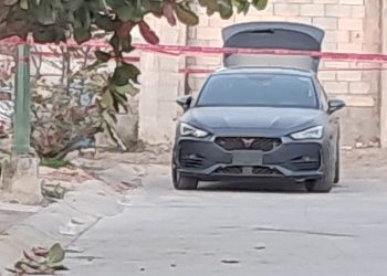 Aparece coche bomba en Culiacán