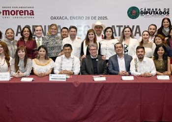 Las listas de candidatos irán al INE de inmediato; Ricardo Monreal