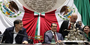 En la tómbola de este jueves no entrarán las mujeres: Fernández Noroña