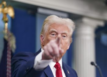 Trump concretará este jueves por la noche los aranceles previstos para México y Canadá