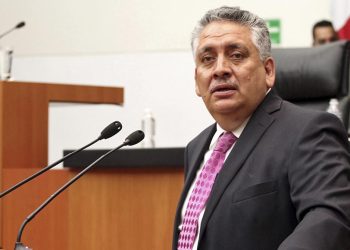 “Decidimos no ser un partido de derecha ni de izquierda, a nosotros nos moverá la democracia”: Acosta Naranjo