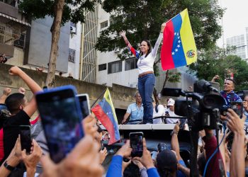 Edmundo González exige la liberación inmediata de María Corina Machado