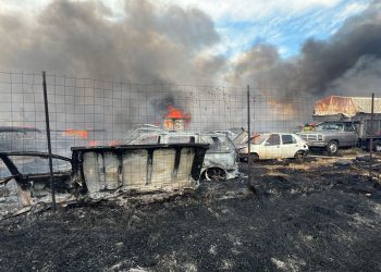 Incendios en Texcoco y Ecatepec dejan daños materiales