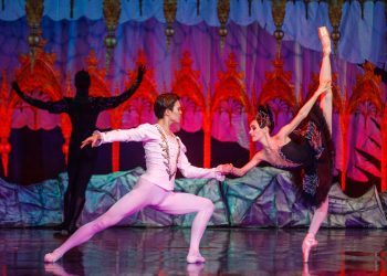 El Lago de los Cisnes, uno de los más grandes clásicos del ballet, regresa a la CDMX