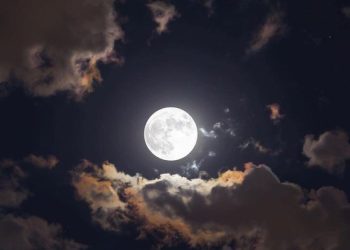 Luna de Lobo, la primera Luna llena del año