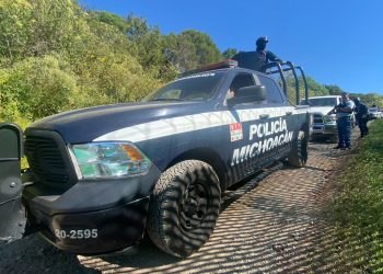 Acusados de homicidio, detienen al Director y Comandante de la policía municipal de Tuxpan, Michoacán