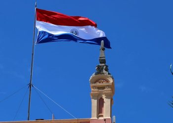 Paraguay rompe relaciones con Venezuela