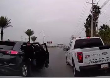 Investigan a elemento de tránsito que no ayudó a familia perseguida en Nuevo Laredo