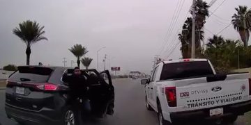 Investigan a elemento de tránsito que no ayudó a familia perseguida en Nuevo Laredo