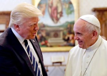 El Papa anima a Trump a construir un país “sin odio o discriminación”