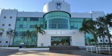 Funcionarios de la UAS pueden librar cárcel por “compras irregulares” con pago de 20 mdp