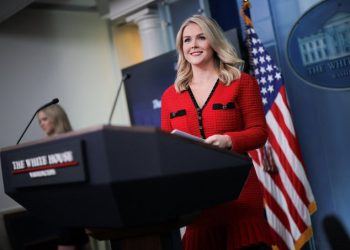 Aranceles a México van este 1 de febrero, confirma Jefa de Prensa de Trump